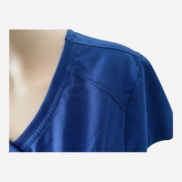 SCRUBS medical scrub top deep blue V-neck shot sleeves double pockets Women M - Picture 4 of 14
